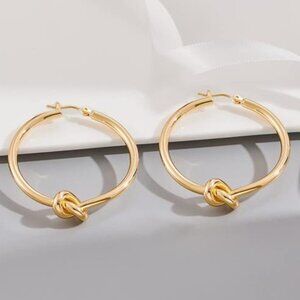 ✨ 14K Gold-Plated Classic Knot Hoop Earrings – Lightweight ✨